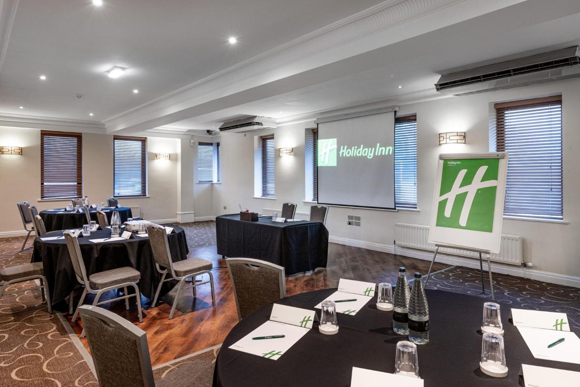 Hotel - - Oldham By Ihg
