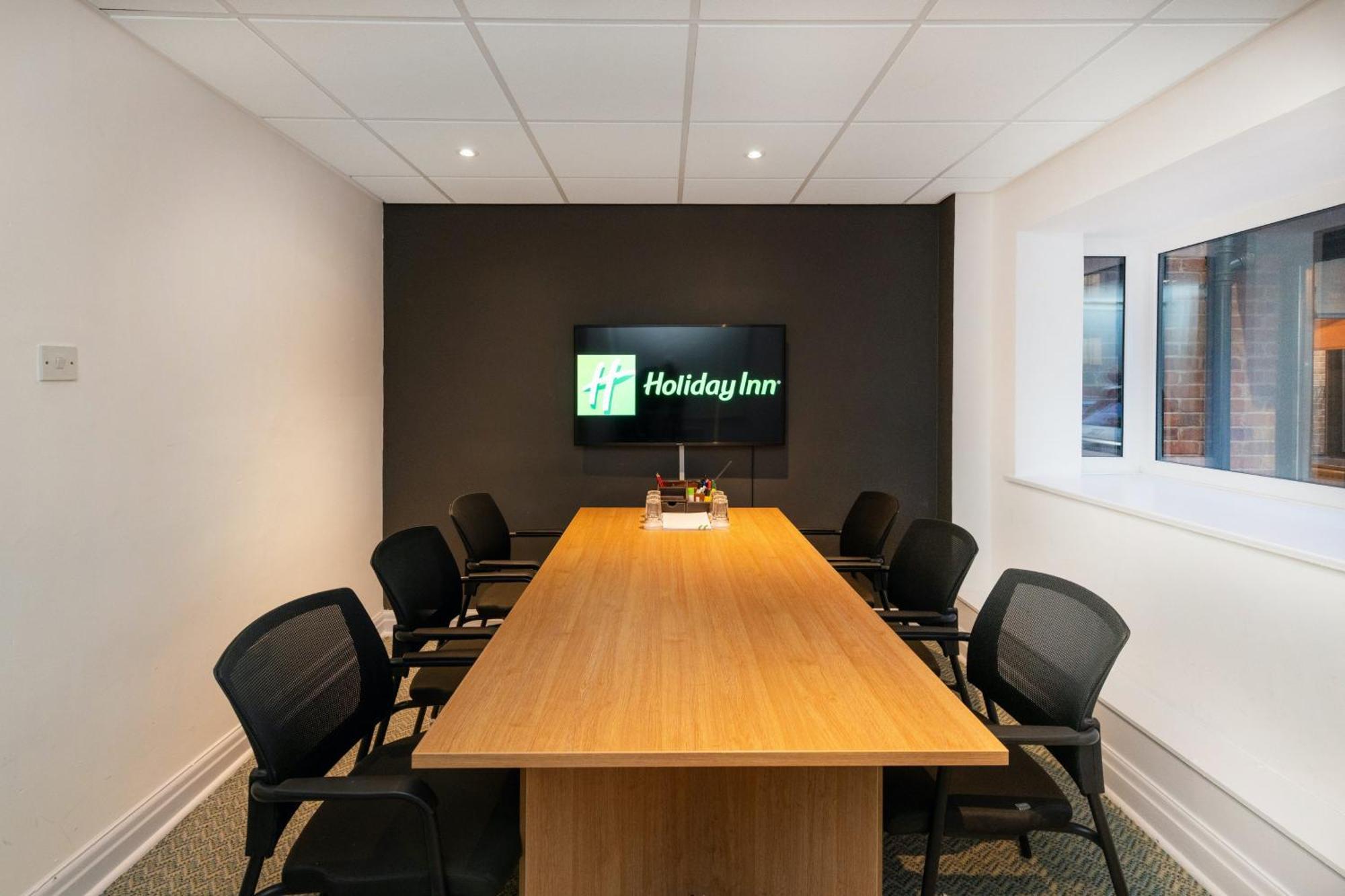 Hotel - - Oldham By Ihg