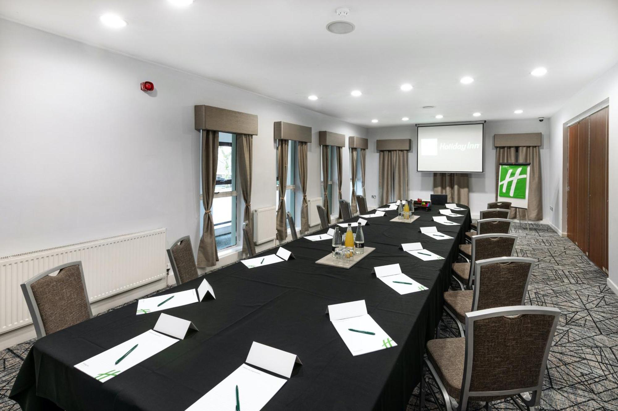 Hotel - - Oldham By Ihg 3*